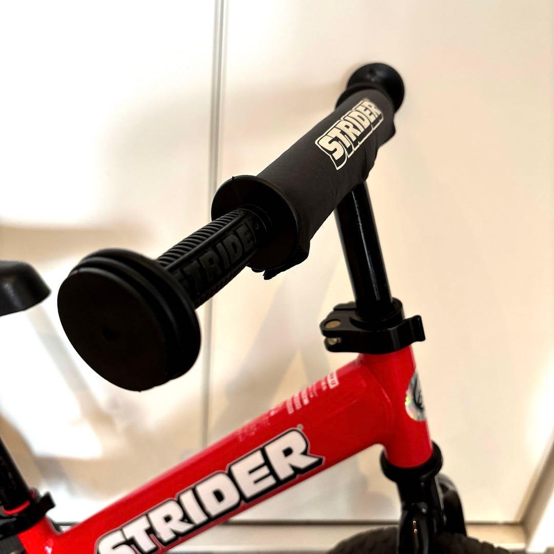 ストライダースポーツモデル　12インチ　レッド　美品　送料込み