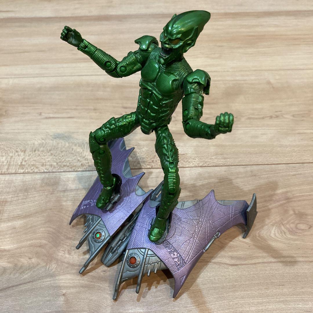 スパイダーマンフィギュア　グリーンゴブリン