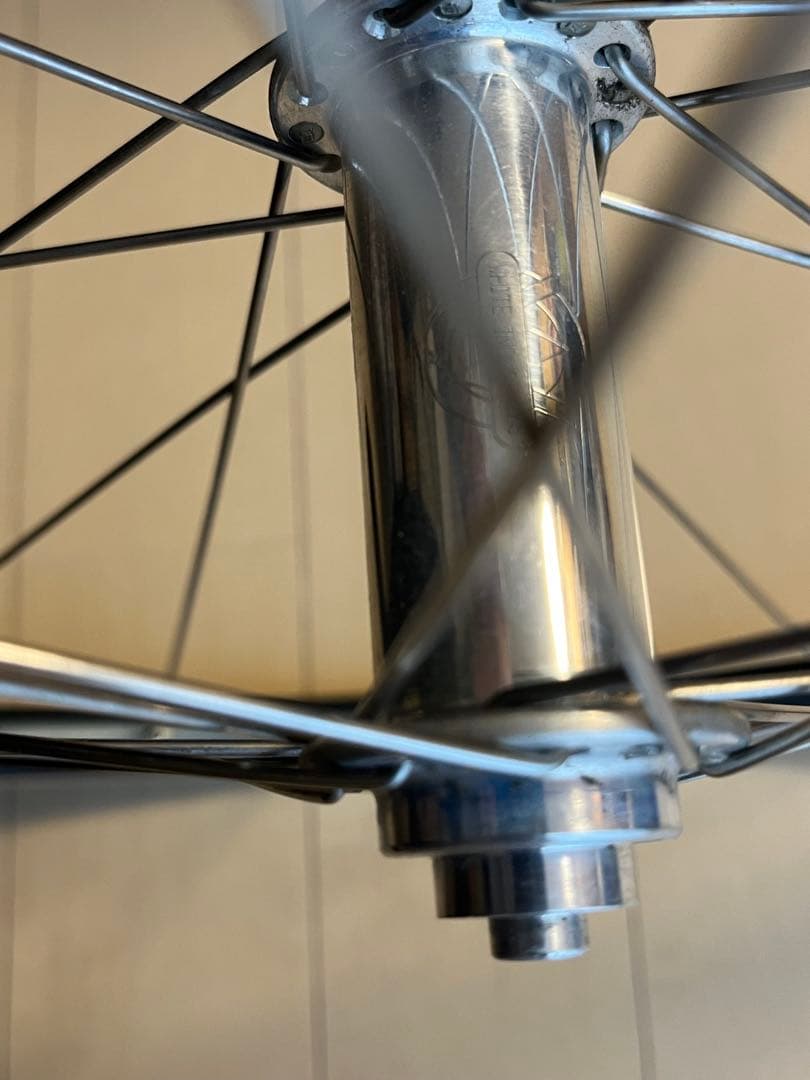 パーツ WHITE INDASTRY MAVIC220