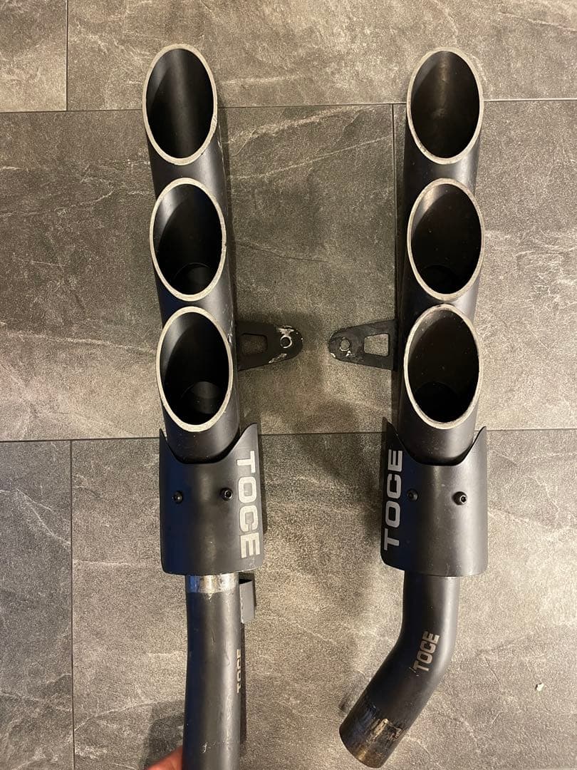 TOCE トリプル出力マフラー