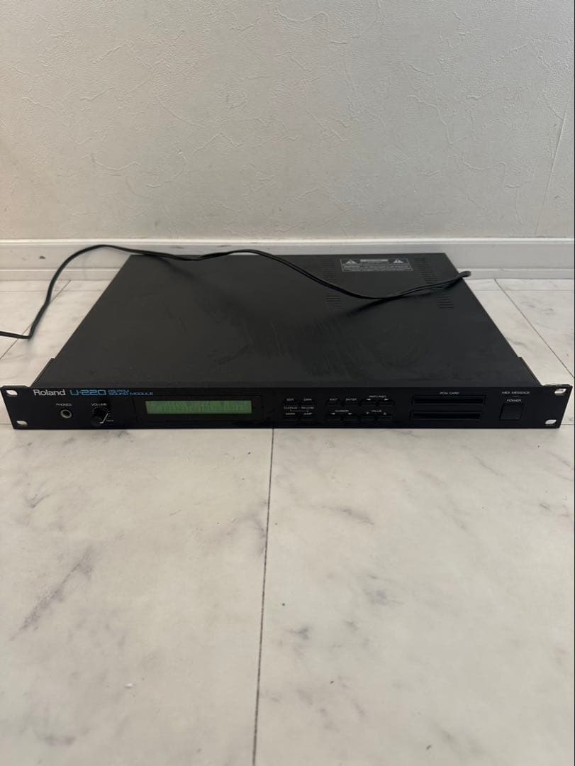 Roland U-220 音源モジュール