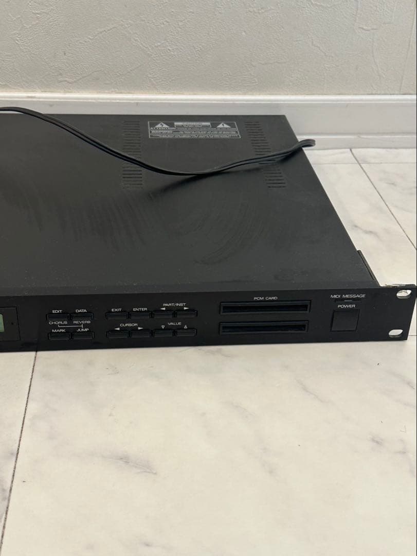 Roland U-220 音源モジュール