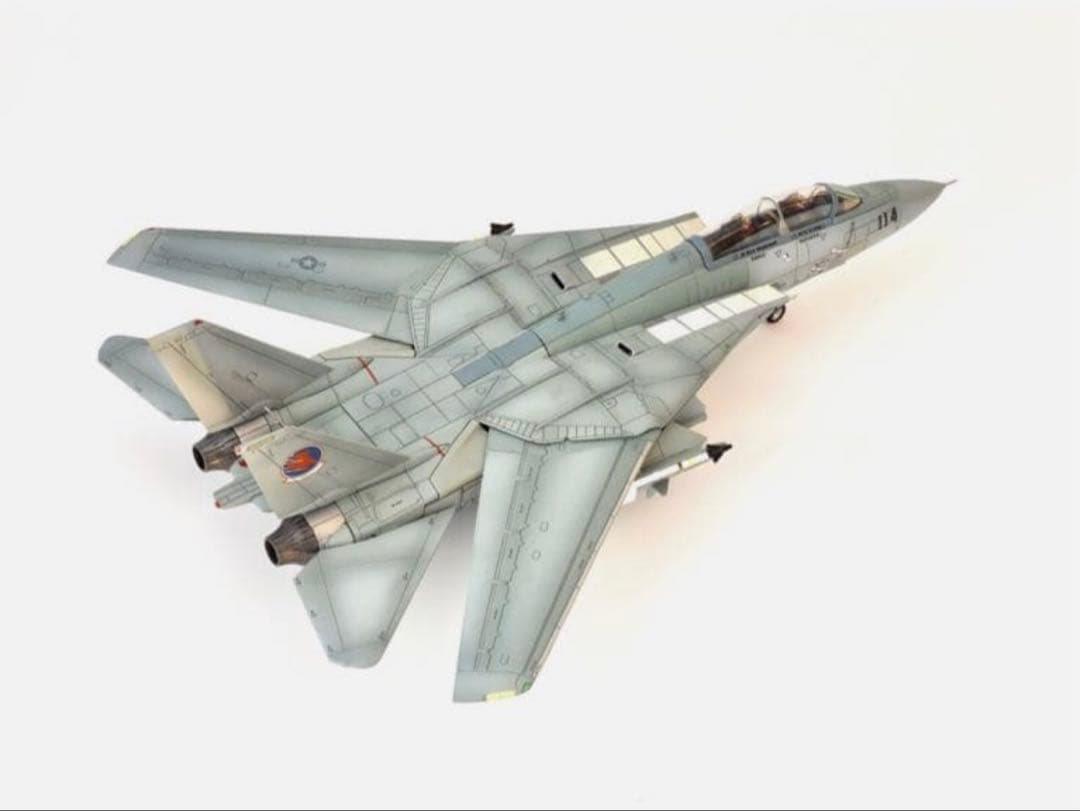 トムキャット F-14A 1/72 限定版 トップガン【ラスト１機】