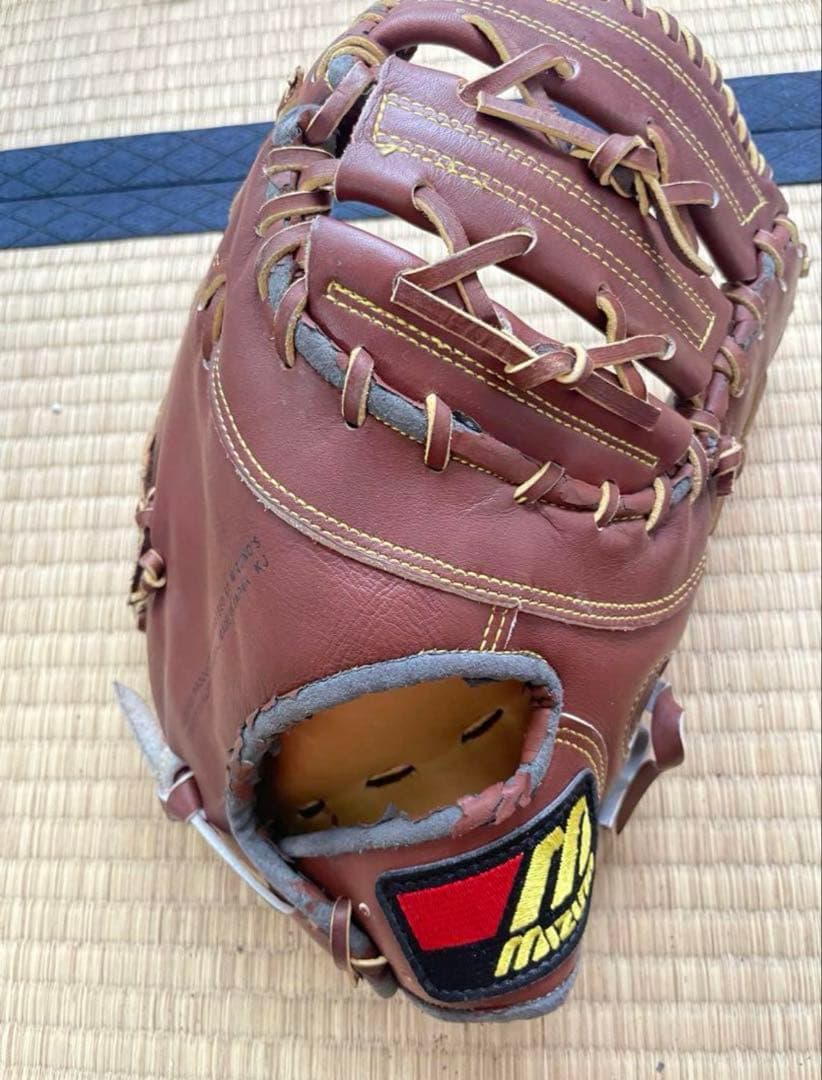 土日セール商店 旧ロゴ ファーストミット WorldWin 型付けのみ使用