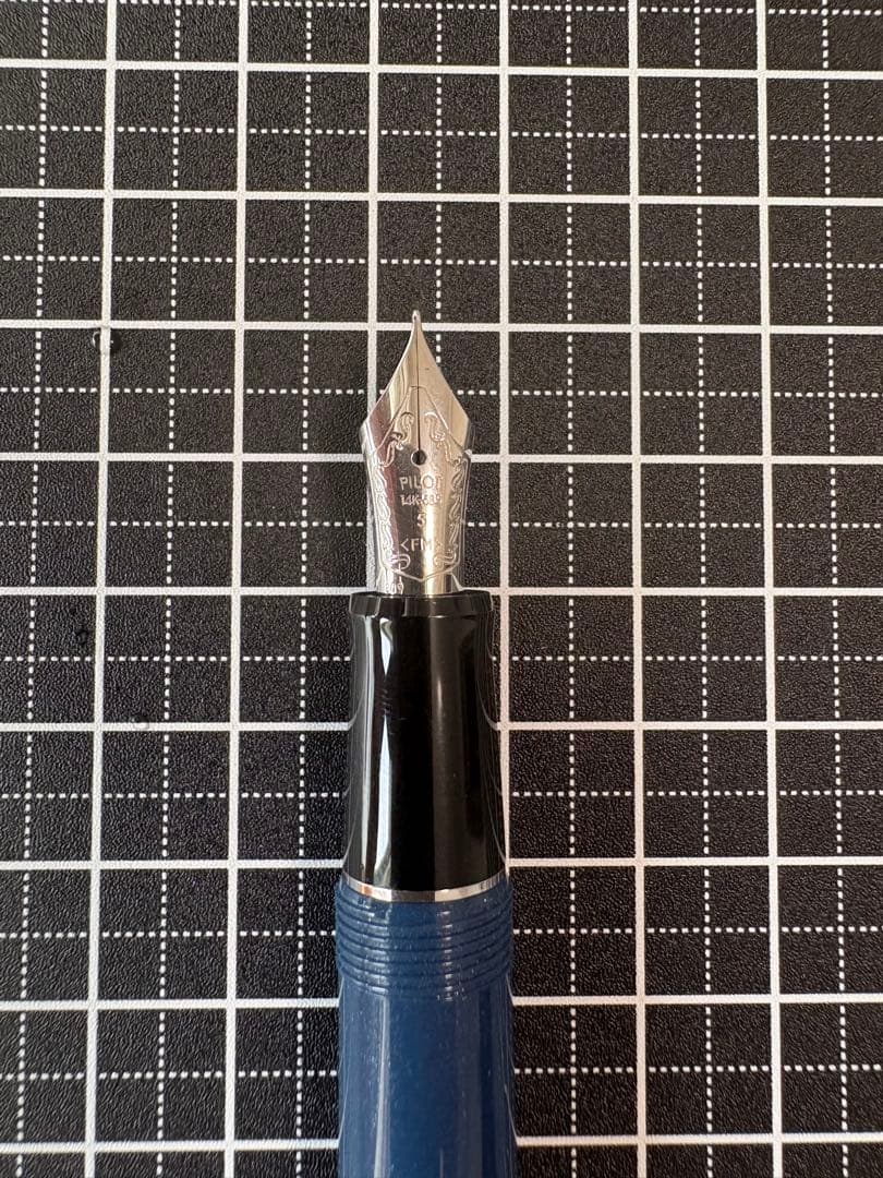 PILOT パイロット　万年筆　カスタム会限定　メタリックブルー