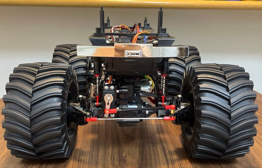 タミヤ スーパークラッドバスター ブラック エディション　OP付き。