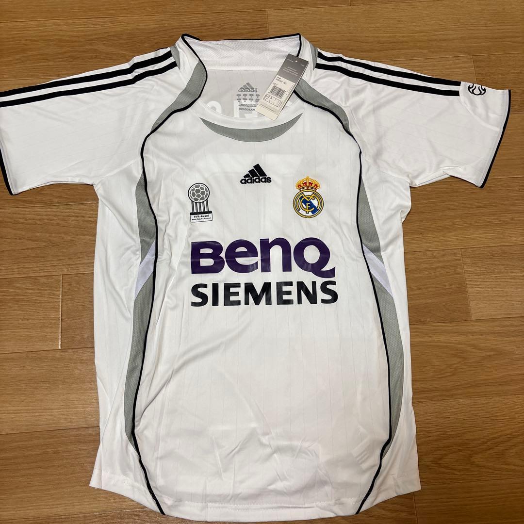 新品タグ付06/07レアル・マドリード ファンニステルローイ17インポートM