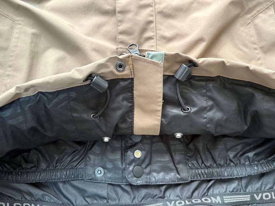 24-25 VOLCOM GORE-TEX JACKET Lサイズ