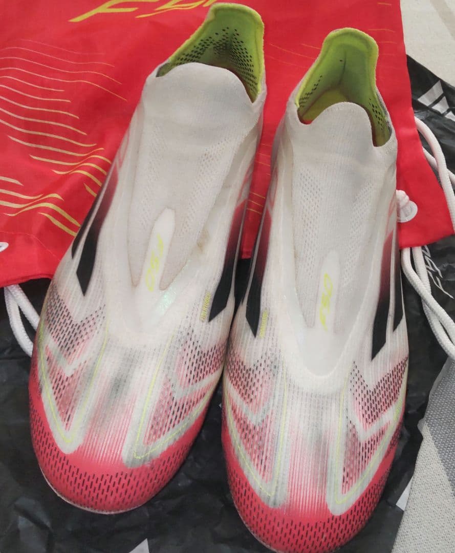 adidas F50紐無し FG 25.5cm