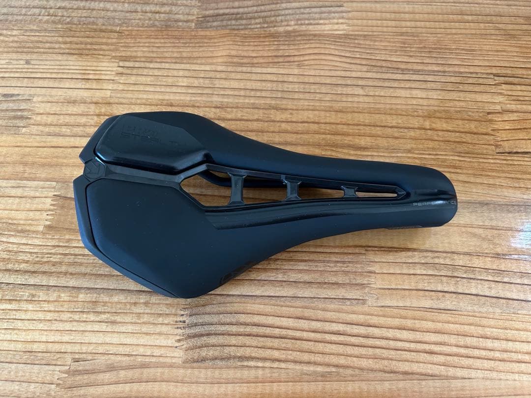 プロ(PRO) ステルス Curved サドル