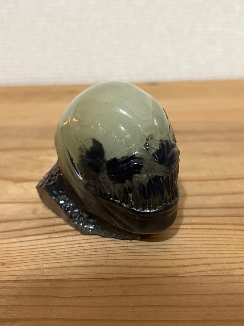 X ray ヴェノム　クリアブラック　蓄光　マーベル