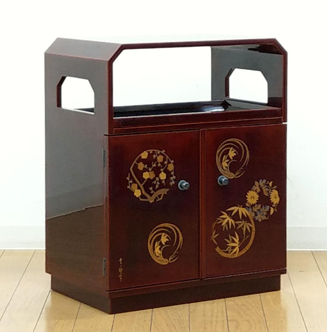 美品 輪島塗 蒔絵師 山本幸三郎作 朱漆 金彩 四季の草花蒔絵 小棚 茶道具棚物