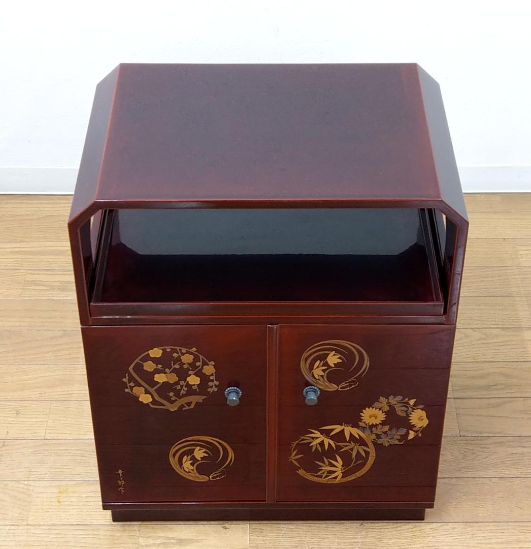 美品 輪島塗 蒔絵師 山本幸三郎作 朱漆 金彩 四季の草花蒔絵 小棚 茶道具棚物