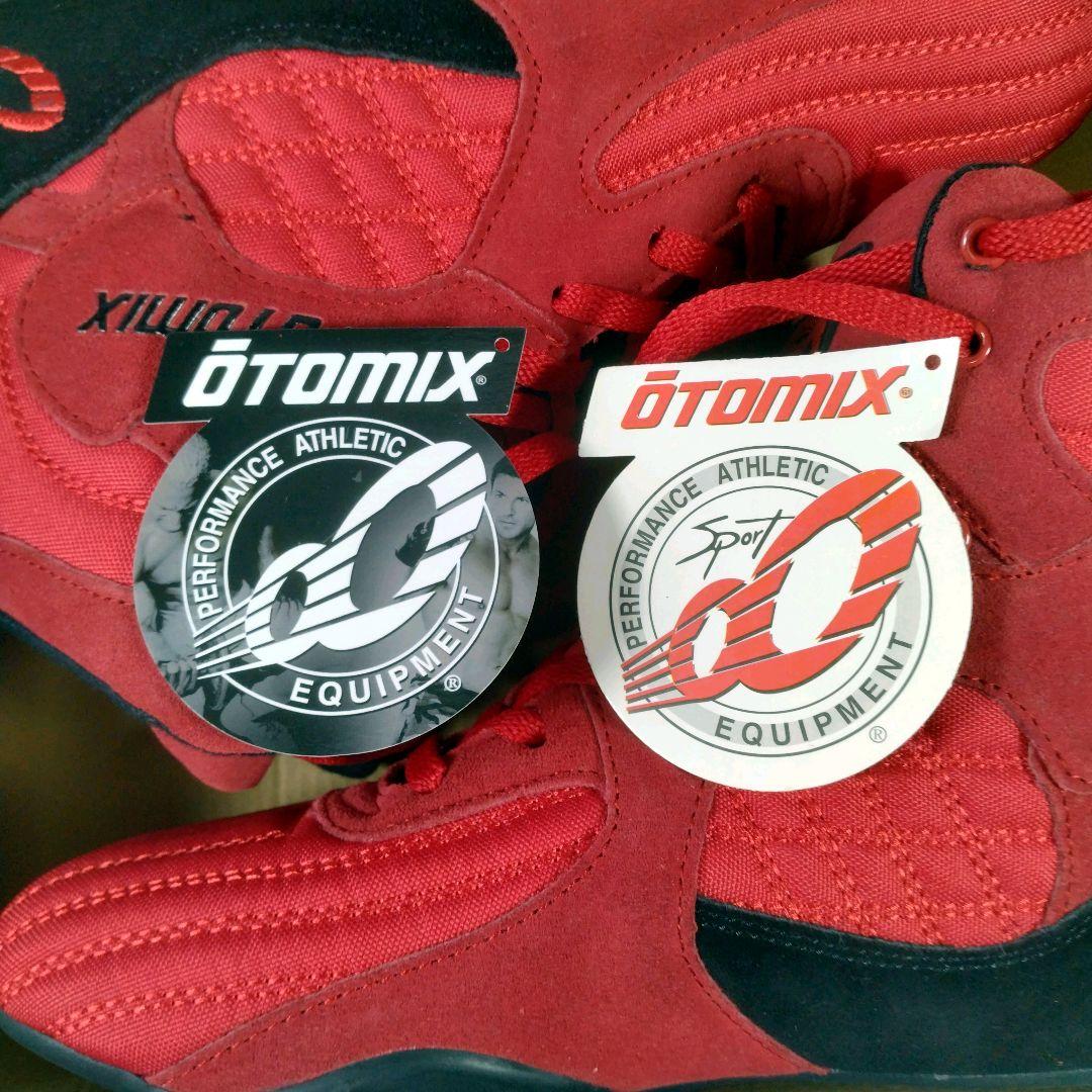 OTOMIX STINGRAYESCAPEトレーニングシューズレッド28.0cm