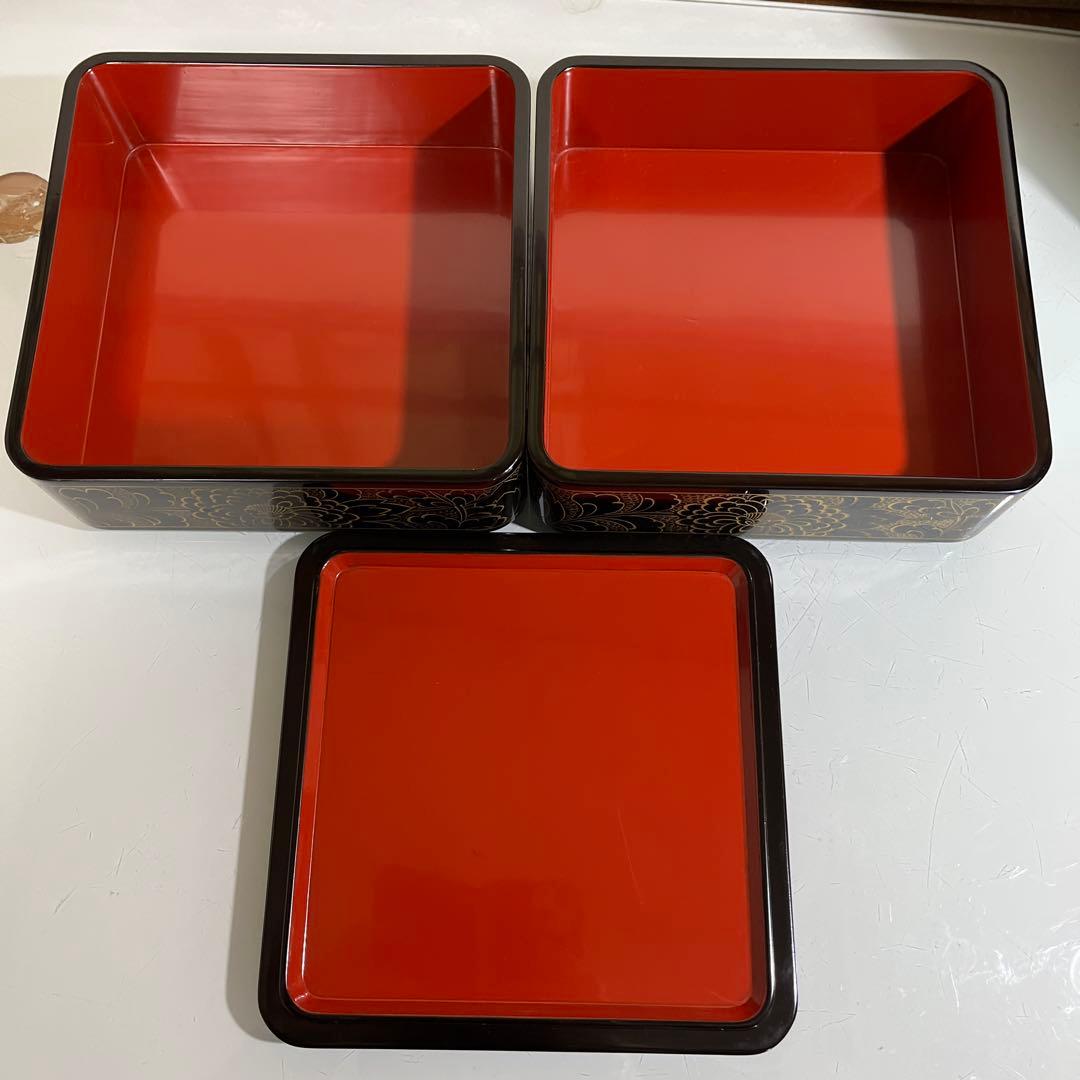 木製漆　輪島塗　沈金牡丹彫　2段重箱