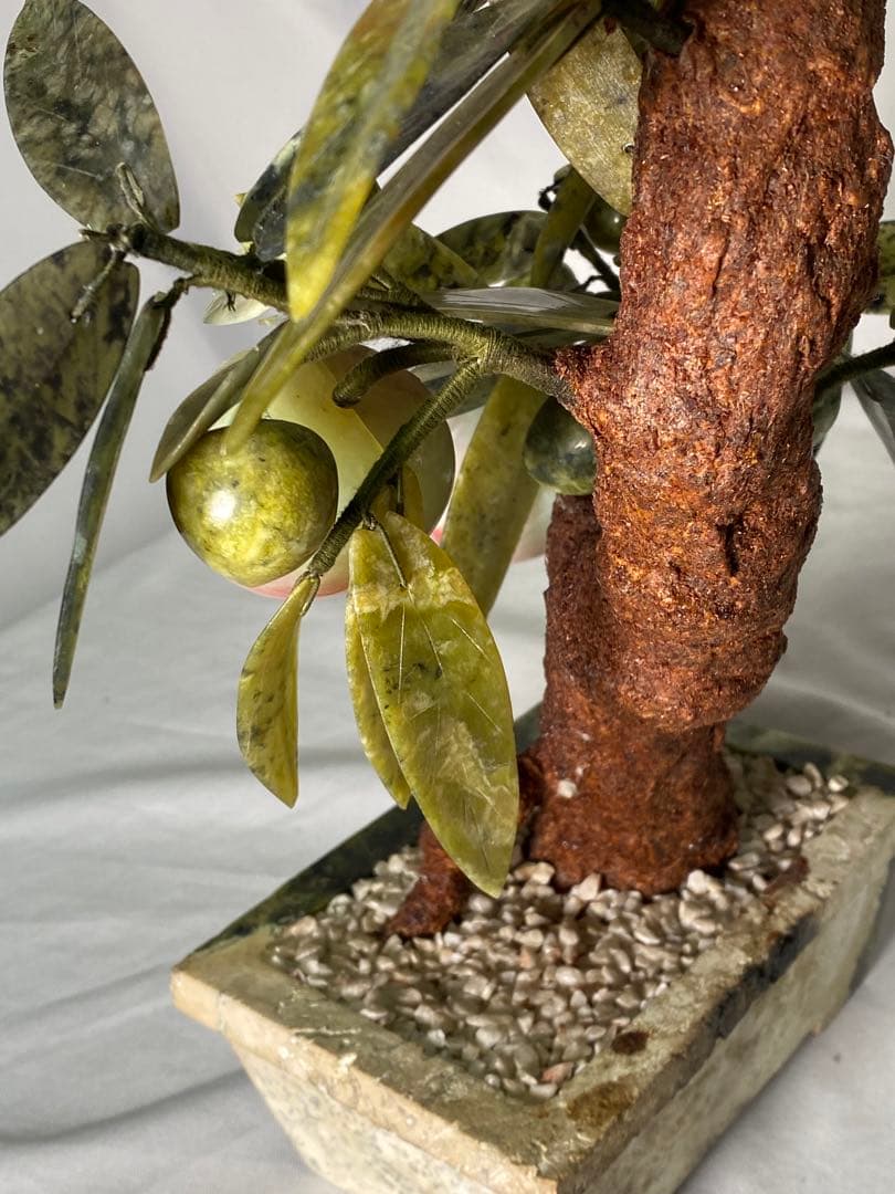 1662❣️ 中国美術　玉桃盆栽　翡翠　瑪瑙　天然石　彫刻