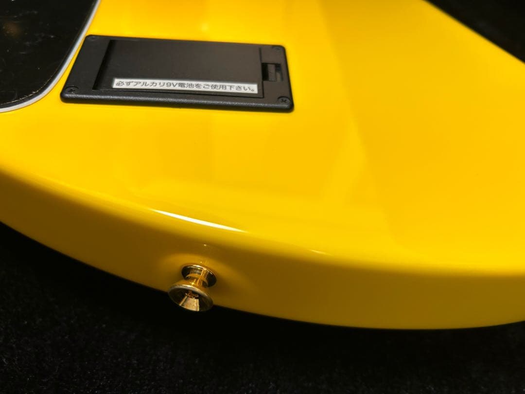 hide生誕60周年記念　新品BURNY MG-165S HYイエローハート