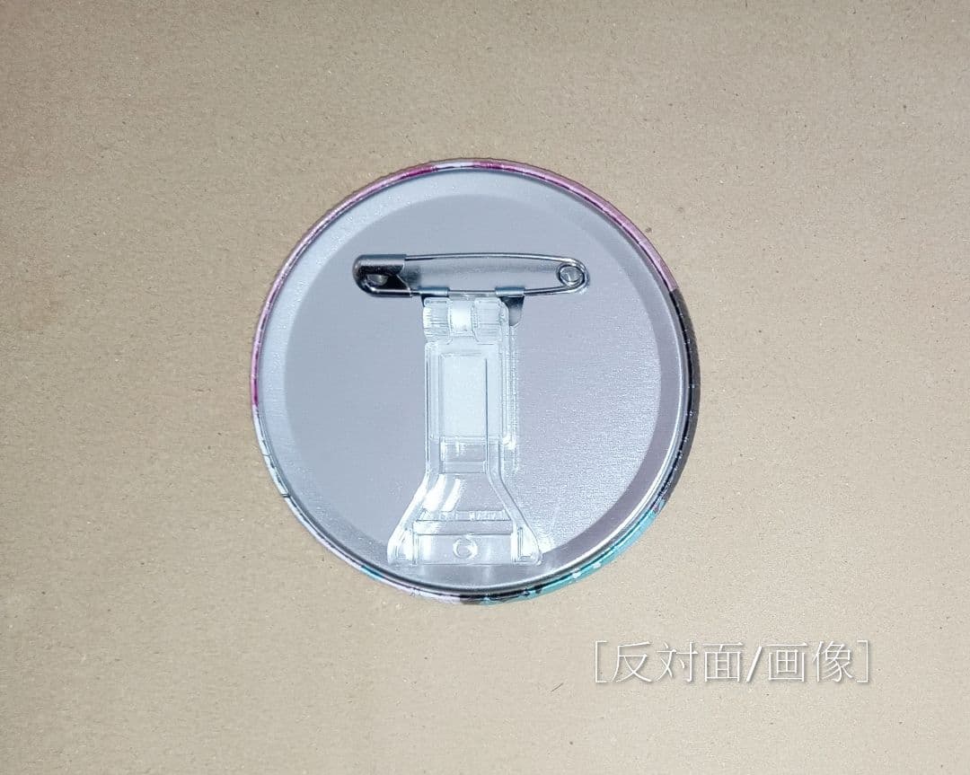 【淫獄団地×丈山雄為】『シキジョウ』＆　『ヌマジリ』要注意人妻スタンド缶バッジ