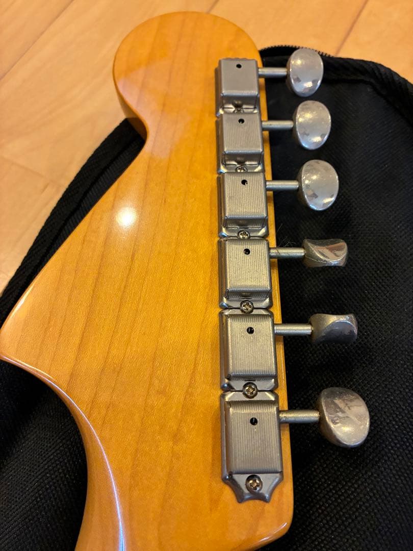 美品　Fender Japan JAGUAR フェンダージャパン　ジャガー