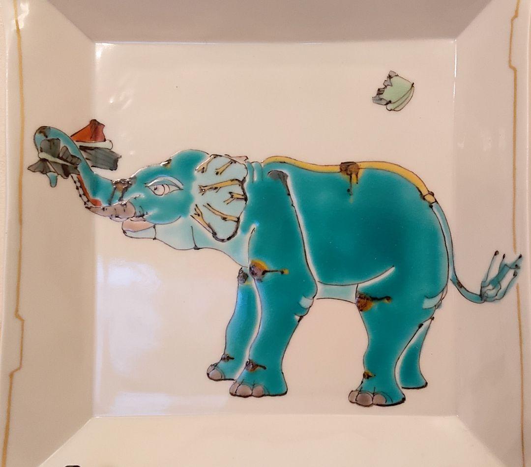 ラスト一点　出品6/1迄！　九谷焼　絵皿　”象の図”　(山近　泰：作)