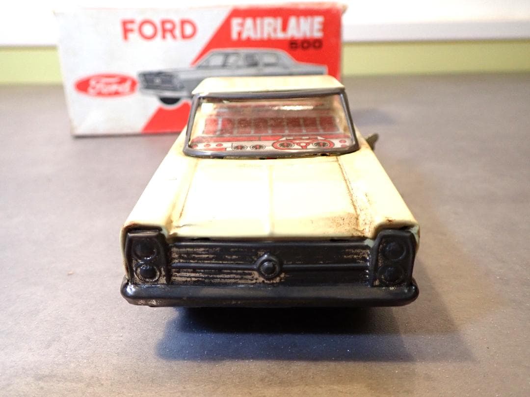 Ford Fairlane 500 ビンテージ当時物ブリキカー ネジ巻き前進