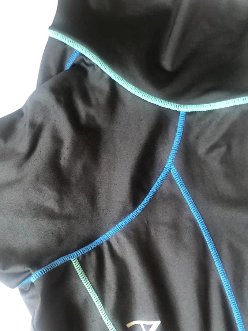 ALPHAICON PHITEN DOG WEAR 4L （ブラック）