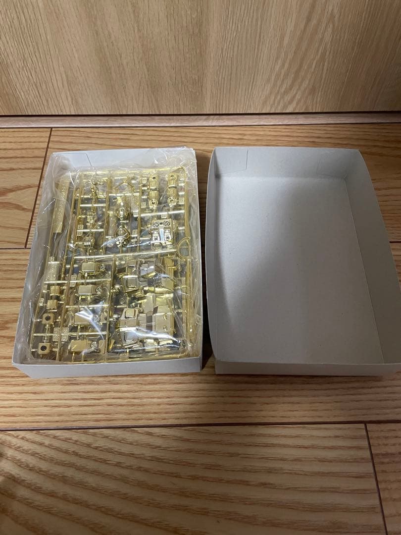 ガンプラ　1/144 ガンダム　非売品　ゴールドモデル