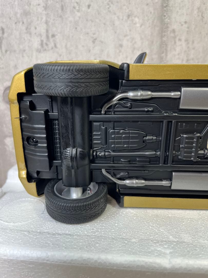 GTスピリット 1/18 メルセデス ベンツ AMG G 63 パール ゴールド