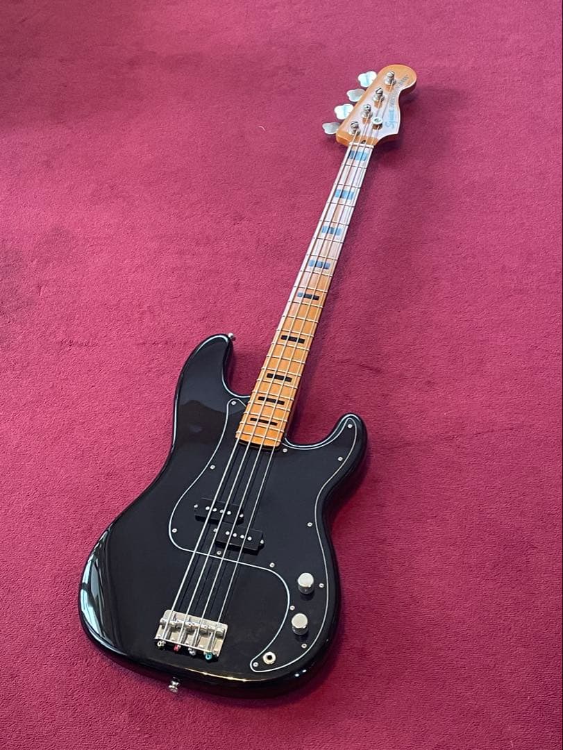ベース SQUIER Classic Vibe 70s Precision Bass