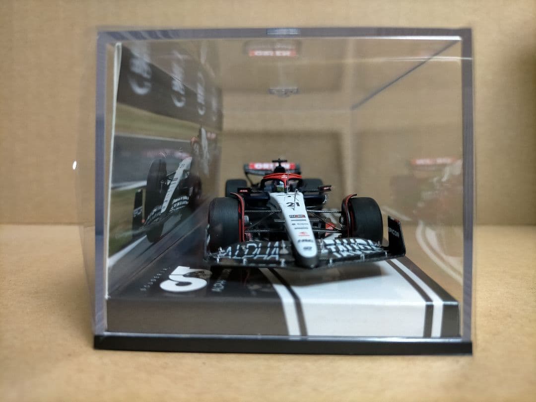 PMA 1/43 アルファタウリ ホンダ F1 AT04 デ フリース 2023