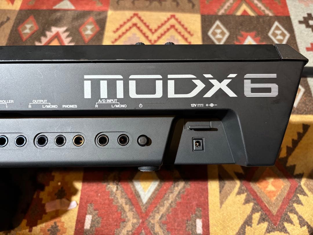 Yamaha MODX6 シンセサイザー 61鍵盤