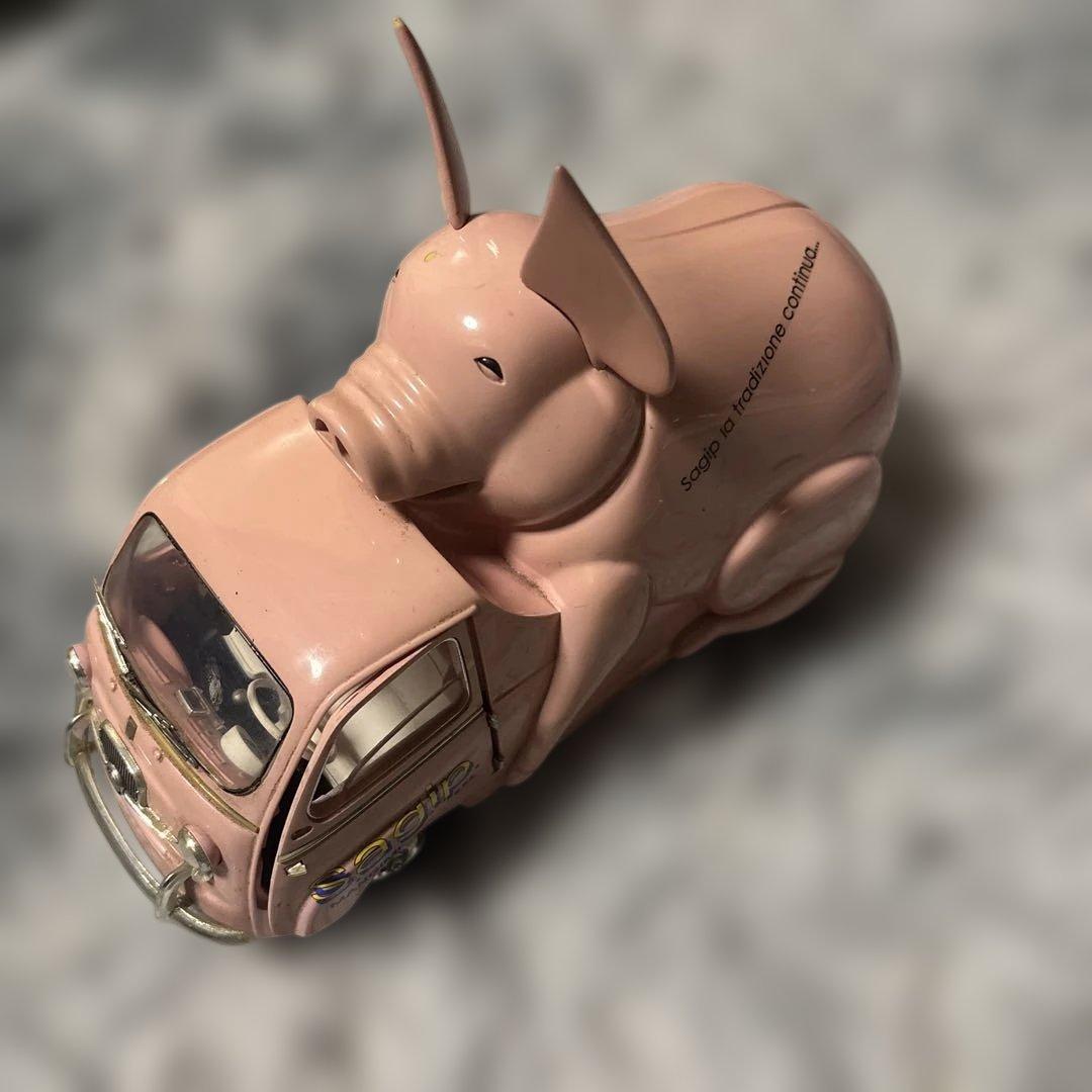 ERA 1/18 フィアット　600D PINKPIG PIGG 1960