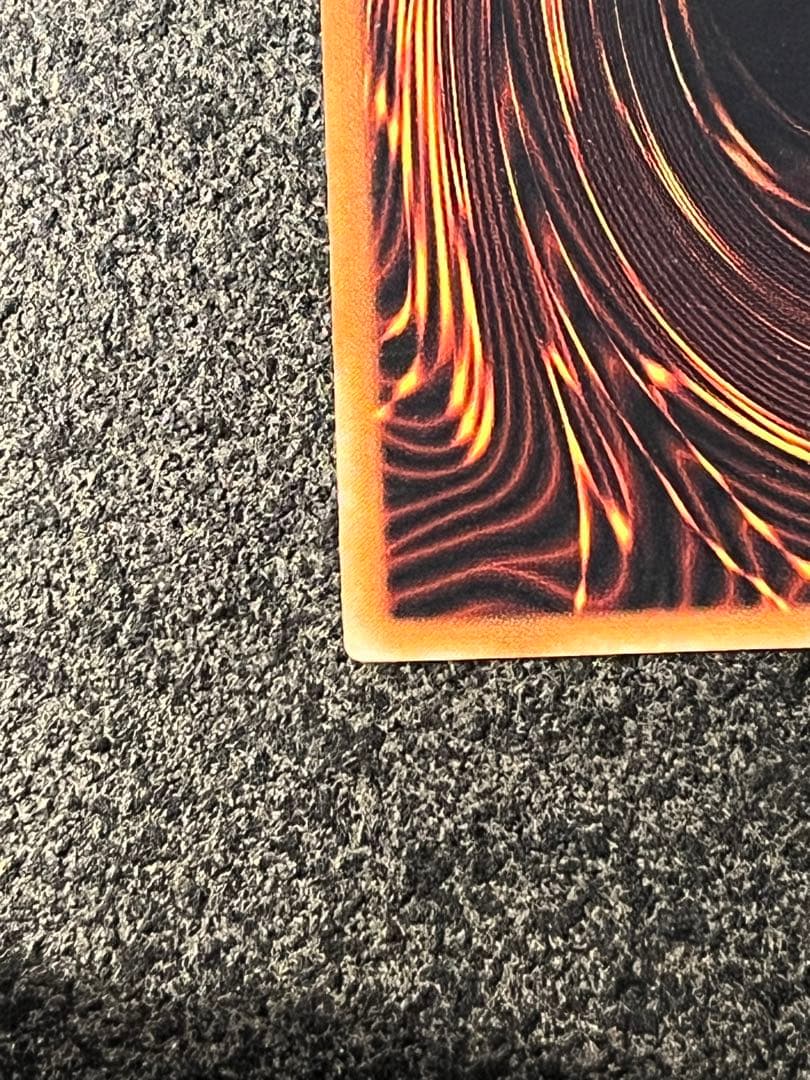 き*。様 真紅眼の黒竜　レリーフ　遊戯王