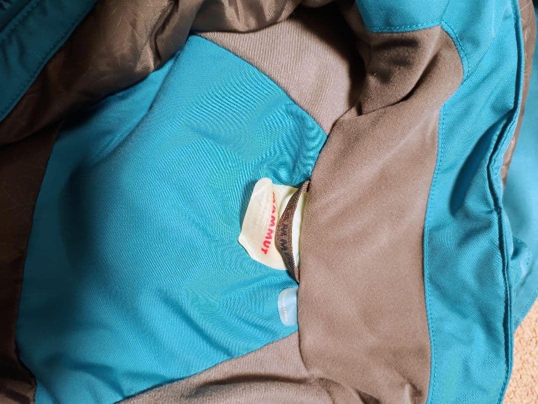 MAMMUTターコイズ フード付きジャケット