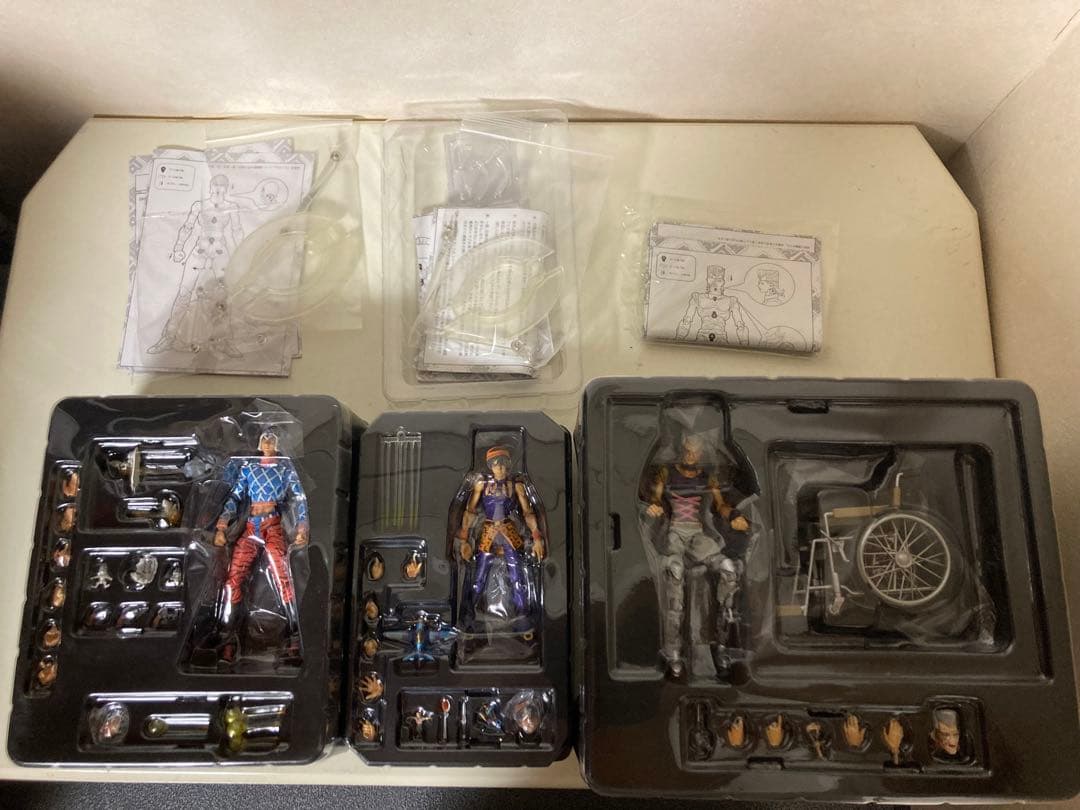 さとにゃ様用　ジョジョの奇妙な冒険　黄金の風　マフィア、スタンドセット