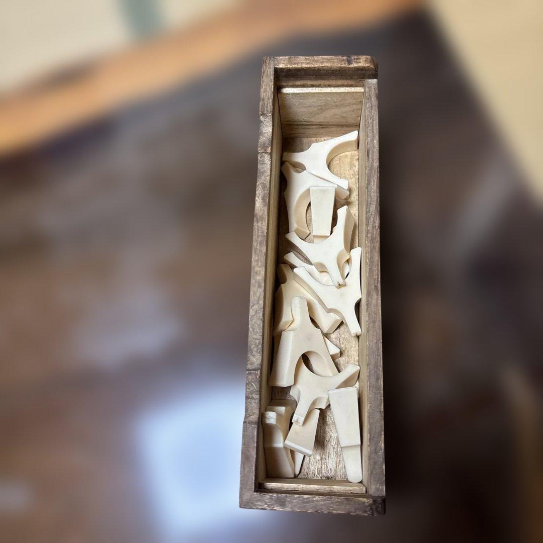 美品　生田流　筝 13弦　赤い装飾　カバー　琴柱付き　ヴィンテージ引き取りのみ