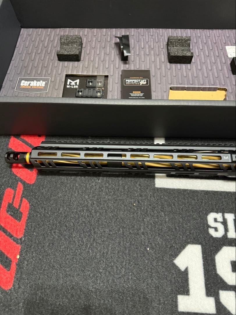 MTR16 ガスガン 黒・金　ゴールドエディション　Gエディション極美品