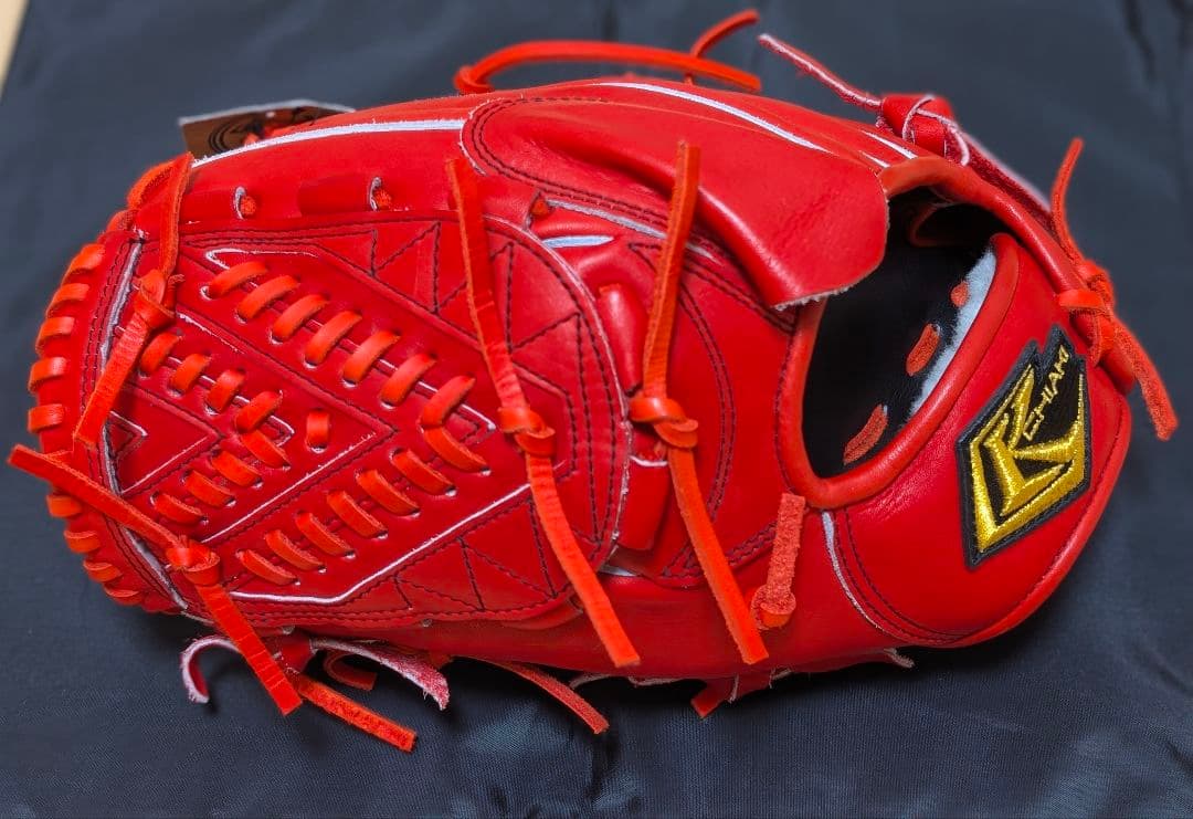 未使用タグ付き　CHIAKI 　チアキ　左投げ 硬式　グローブ