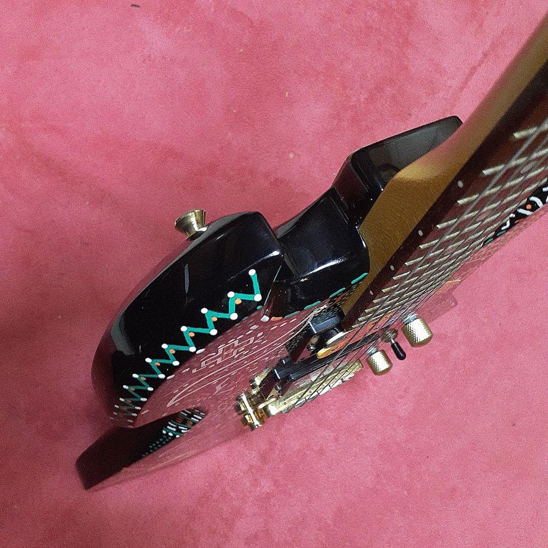 【良・美品】アメーバペイント・hideモデル。モッキンバード。ソフトケース付属。