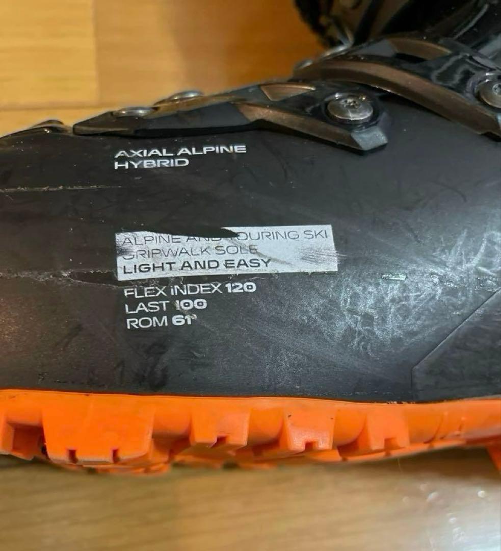 SCARPA QUATRO SLスカルパスキーブーツ　中古品