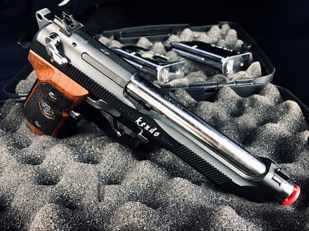 サムライエッジ 東京マルイ M92F メッキ マガジンset