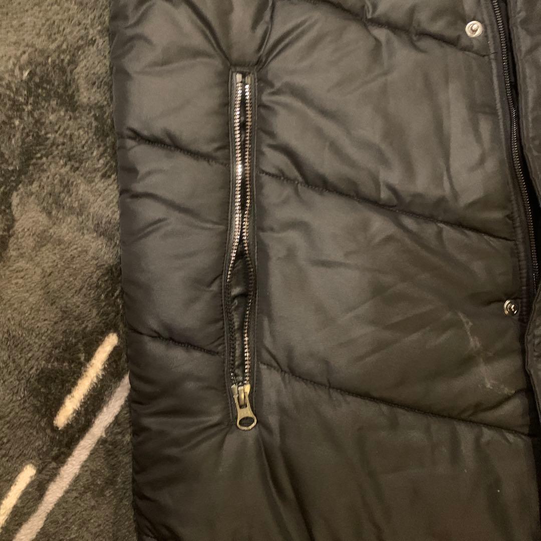 ATHLETAのベンチコート