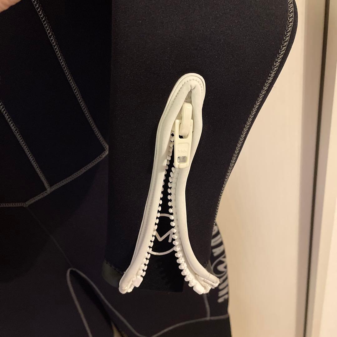 レディース　ウエットスーツ　アクアラング　5.5ミリ　ダイビング