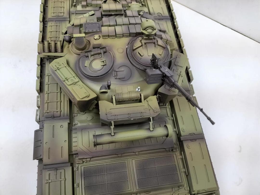 1/16サイズ戦車ラジコン　ロシアT72　ヘンロン3939-1 ver7.0