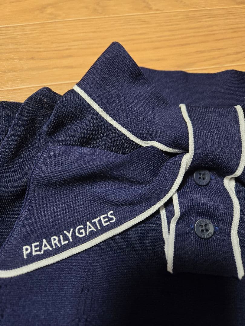 近年モデル❣️未使用❣️PEARLY GATESパーリーゲイツ薄手長袖ニット❣️