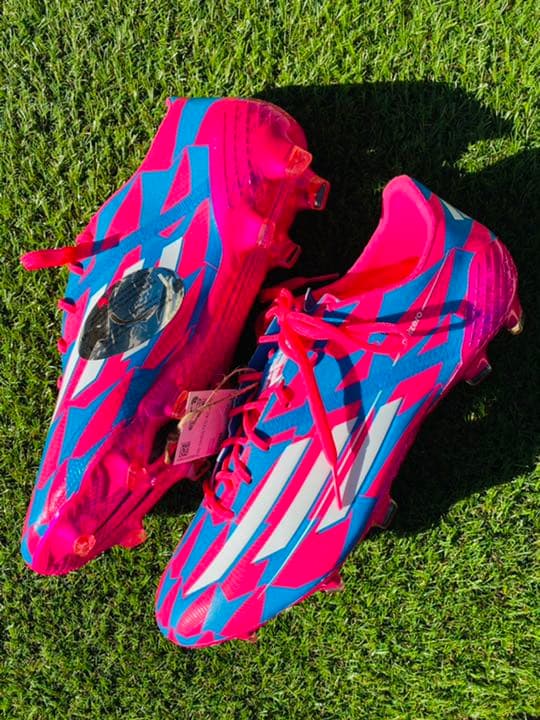 アディゼロf50 メモリーレーン