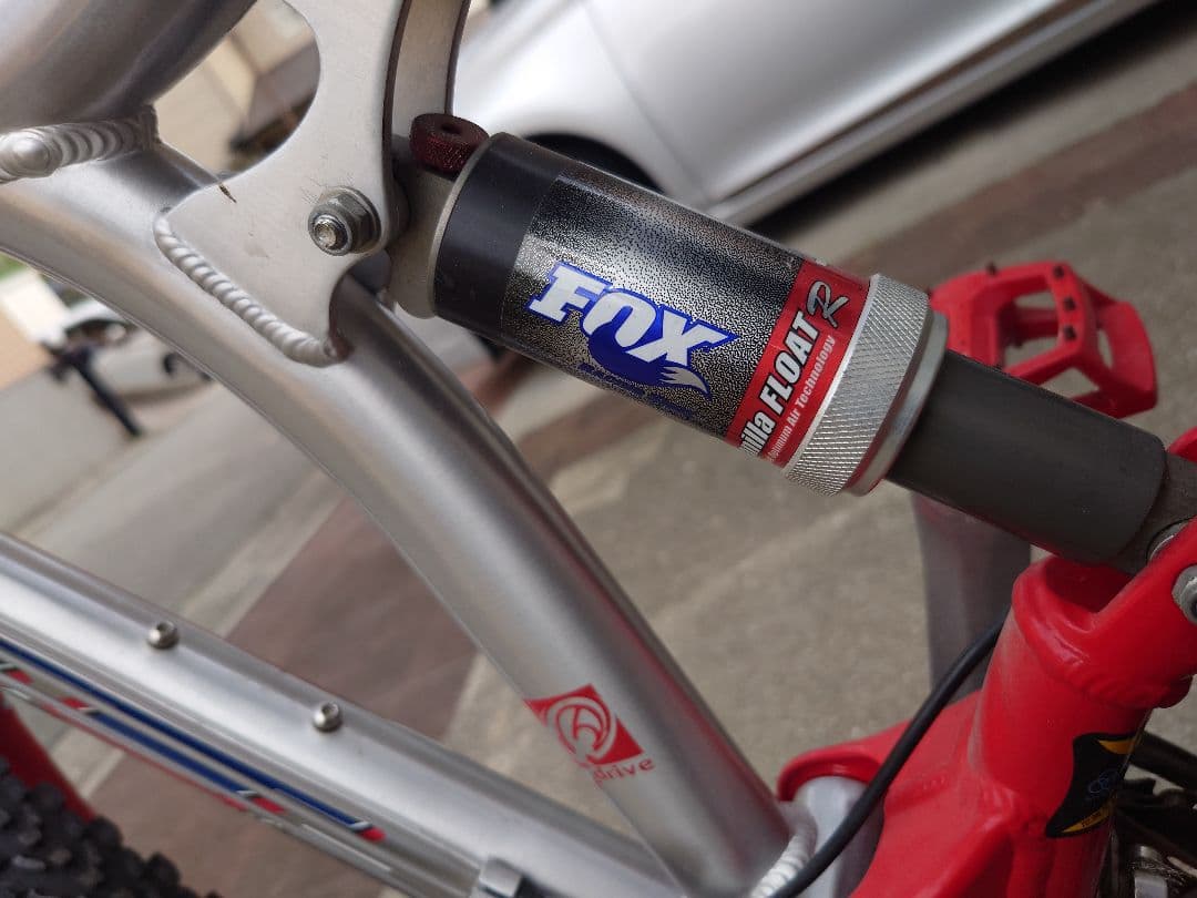 自転車本体 GT xcr2000