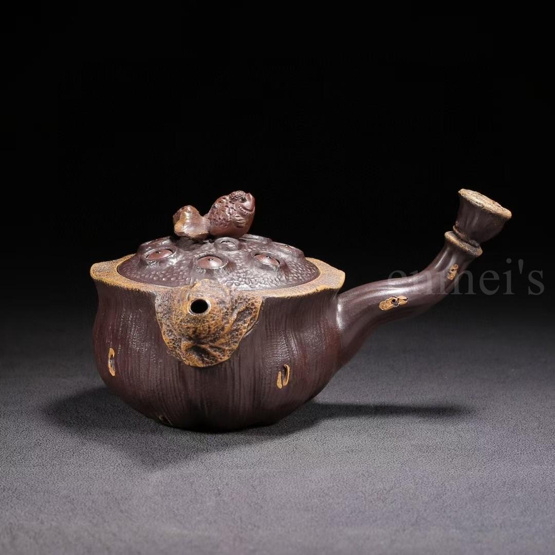 中国古美術・原鉱紫泥荷塘月色紫砂壺・底款：陳鳴遠・紫砂壺・急須・茶壺・茶道・置物