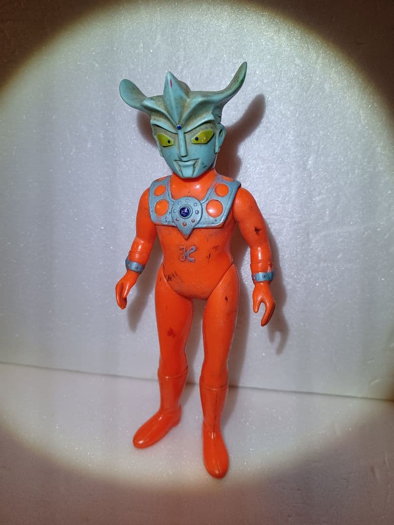 (昭和購入物)ウルトラマンレオ(身長約18.5cm)　ブルマァク　ソフビ