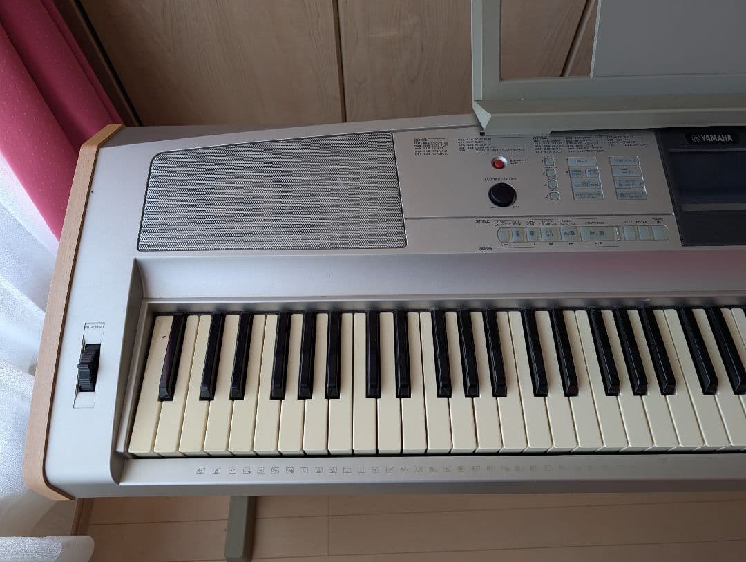 ヤマハ　DGX-505 88鍵　PortableGrand　04年　中古　難有